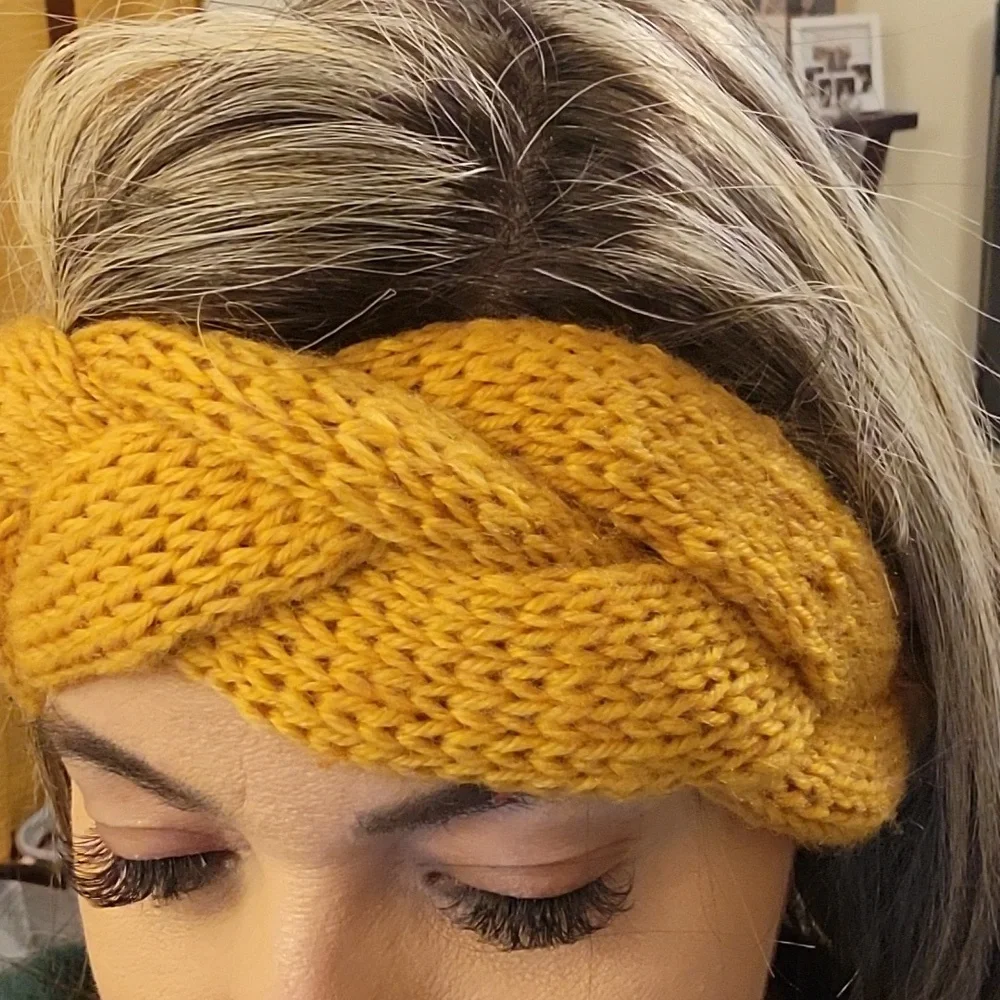 NWT Set of 3 women winter knitted twist headbands - Picture 5 of 5